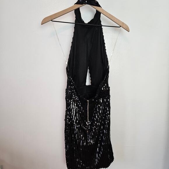 Tiger Mist Sequin Halter Mini Dress S Black‎ Cutout Front Sleeveless Keyhole - Picture 6 of 11